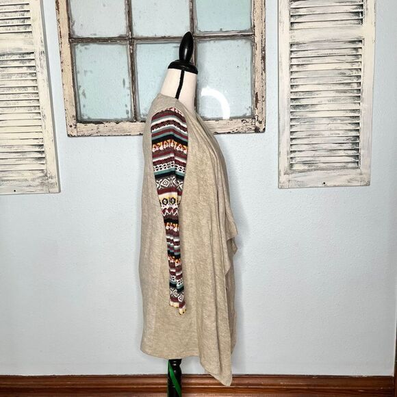 Adorable Asymmetrical Cardigan by Flying Tomato - Picture 7 of 8